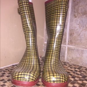 Women’s urban RainBoots , Size 9